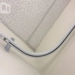 ریل پرده برقی کنار رو