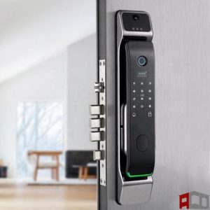 قفل s700 روی درب